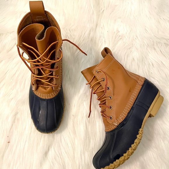 L.L Bean 8” Boots - Picture 1 of 10